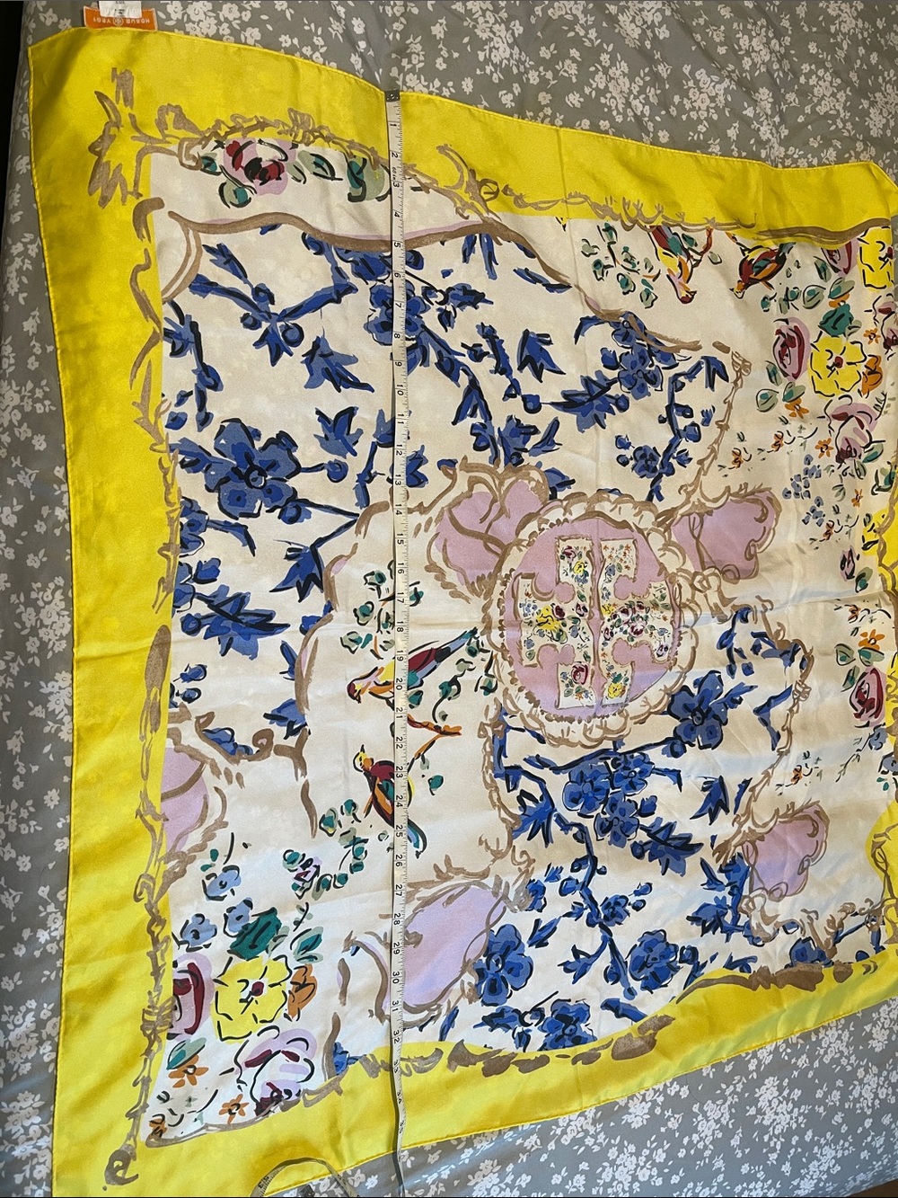 Tory Burch Yellow-Trim Floral Print Scarf - Picture 6 of 7